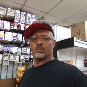 Meet your Posher, Edwin